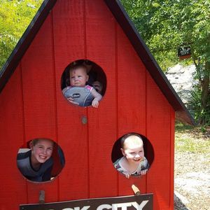 Meet your Posher, Calvin